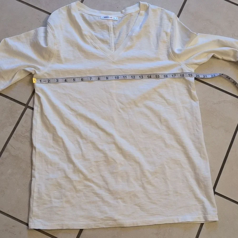 NEW American Giant Premium Slub Long Sleeve V-Neck Tee Bone White Size XL